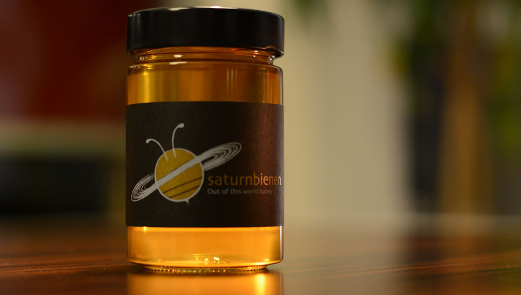 Saturnbienenhonig - Blütenhonig - Wiener Honig (Copyright C. Fadler)